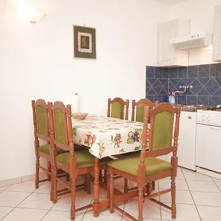 Milena 1309