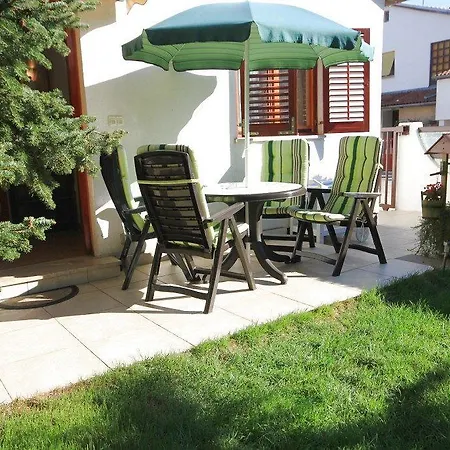 Milena 1309 Apartman Fažana